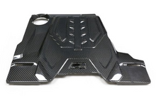 Load image into Gallery viewer, BMW Carbon Fiber Engine Hood Plate for F90 M5/F91 F92 F93 M8 Cyber
