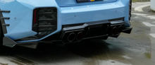 Laden Sie das Bild in den Galerie-Viewer, Carbon Fiber Rear Diffusers for BMW G87 M2 Cyber