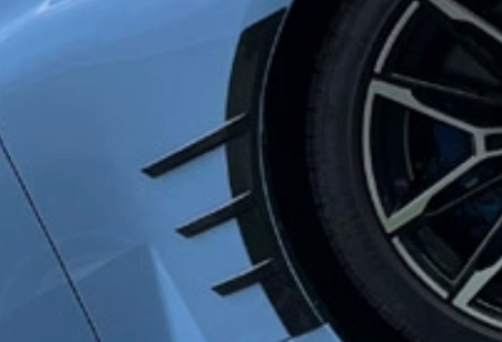 Carbon Fiber Front Fenders for BMW G87 M2 Cyber