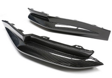 Laden Sie das Bild in den Galerie-Viewer, Carbon Fiber Rear Bumper for BMW G82 Cyber